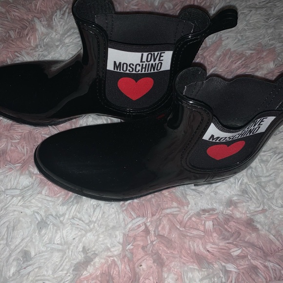 Rain boots - Picture 2 of 3